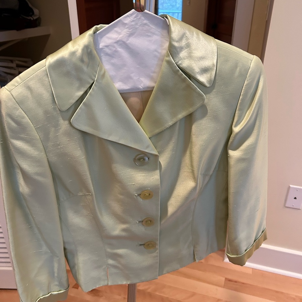 Tahari Chartreuse Silk pant suit
